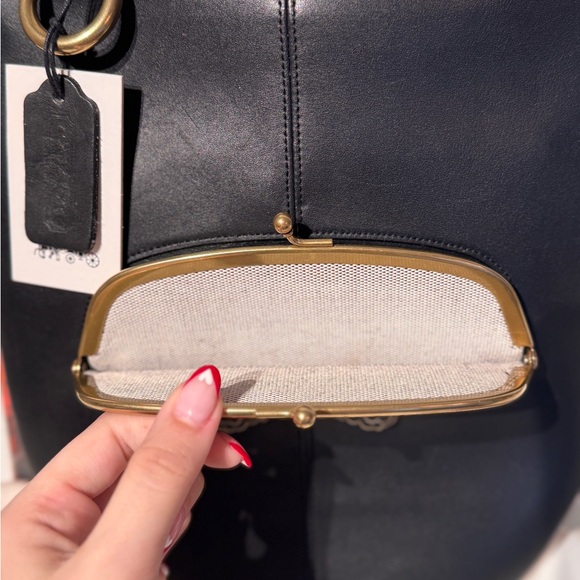 Coach 1941 X Chelsea Champlain Tattoo Bonnie Cashin Kisslock Sling Bag - Picture 3 of 16